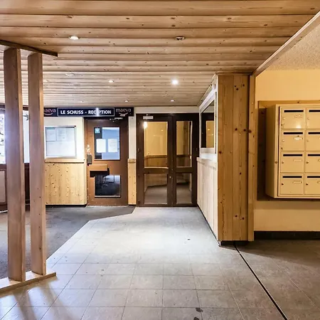 Schuss - Location: De 35 M2 Avec Grand Balcon Sud Ouest Mae-9894